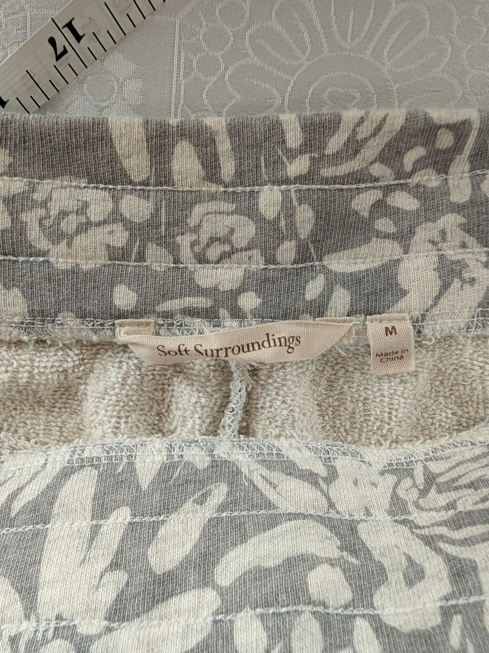 Soft Surroundings Gray & White Floral Lounge Set M - Picture 2 of 6